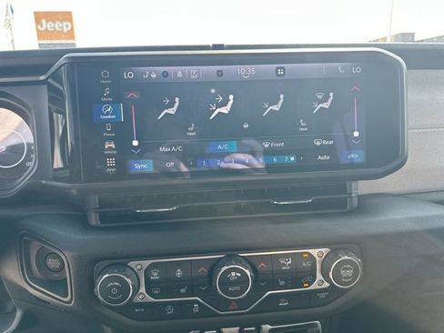 New 2026 Jeep Gladiator Sport AWD/4WD image 20