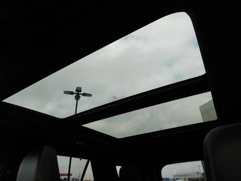 Used 2021 Ford Explorer ST w/ Equipment Group 401A image 18