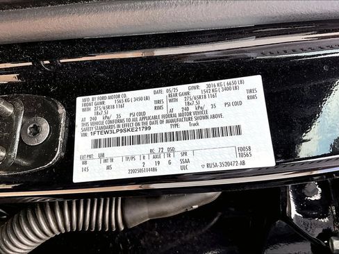 Used 2025 Ford F150 XLT w/ Equipment Group 301A Standard AWD/4WD image 38