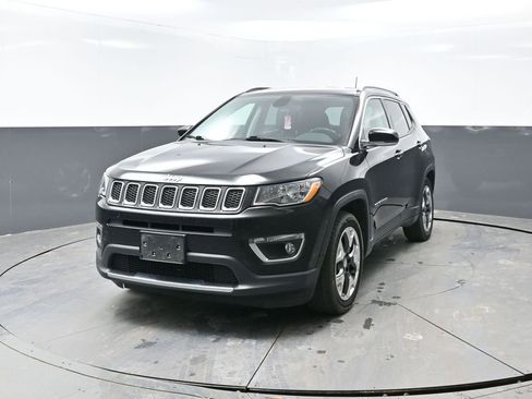 Used 2019 Jeep Compass Limited image 6