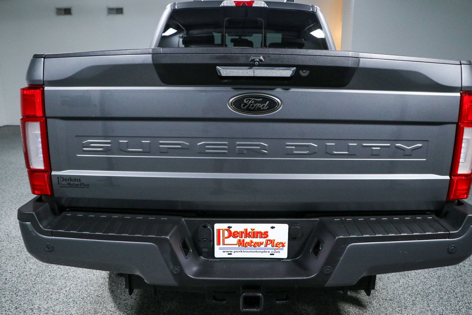 Used 2022 Ford F250 Lariat w/ Black Appearance Package AWD/4WD image 8