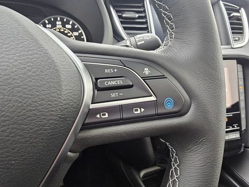 Used 2025 INFINITI QX50 Luxe image 31
