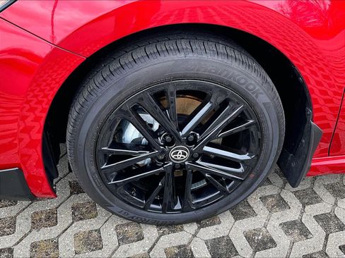 Used 2026 Toyota Camry SE w/ Convenience Package image 7