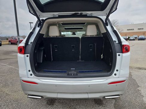 Certified 2023 Buick Enclave Essence w/ Experience Buick Package image 36