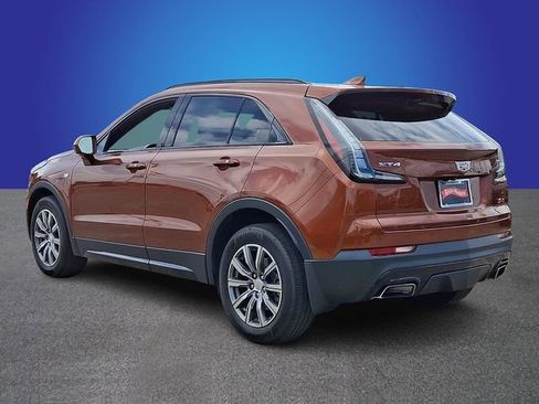 Used 2019 Cadillac XT4 Sport w/ Cold Weather Package FWD image 6