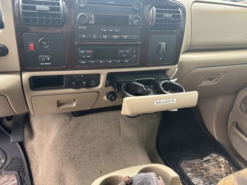 Used 2005 Ford F350 King Ranch RWD image 9