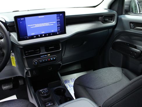 New 2025 Ford Maverick XL w/ Equipment Group 101A image 19