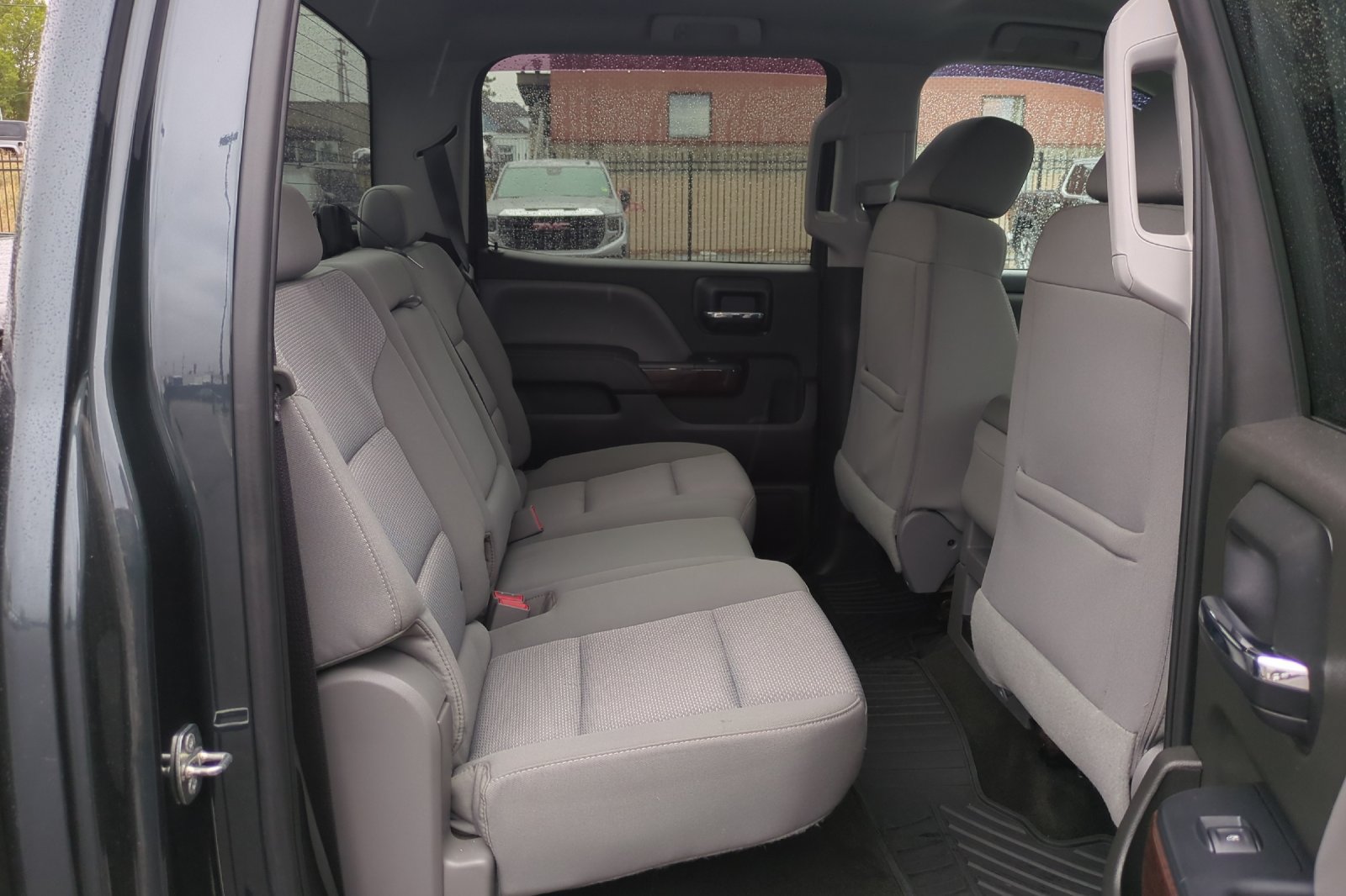 Used 2017 GMC Sierra 1500 SLE w/ SLE Value Package RWD image 17
