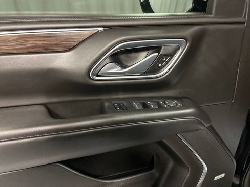 Used 2021 Chevrolet Tahoe Z71 image 14