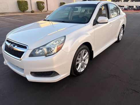 Used 2013 Subaru Legacy 2.5i Premium AWD/4WD image 4