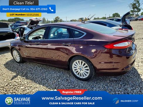 Used 2013 Ford Fusion Energi Titanium w/ Driver Assist Pkg FWD image 3