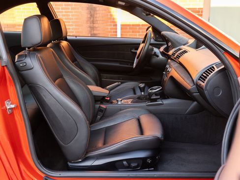 Used 2011 BMW 1 Series M image 22