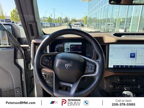 Used 2023 Ford Bronco Outer Banks w/ Sasquatch Package image 16