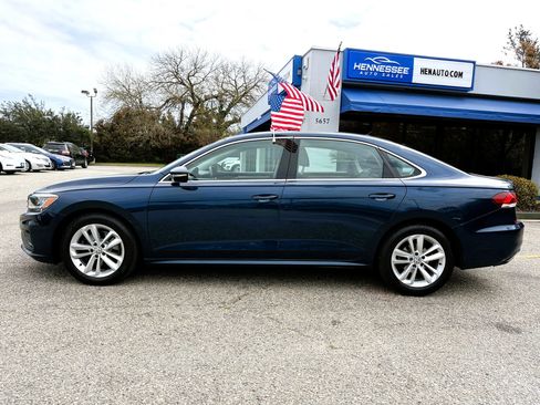 Used 2020 Volkswagen Passat 2.0T SE image 17