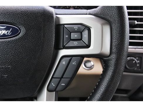Used 2016 Ford F150 Lariat AWD/4WD image 16