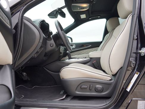 Used 2019 INFINITI QX60 Luxe w/ Limited Package image 23