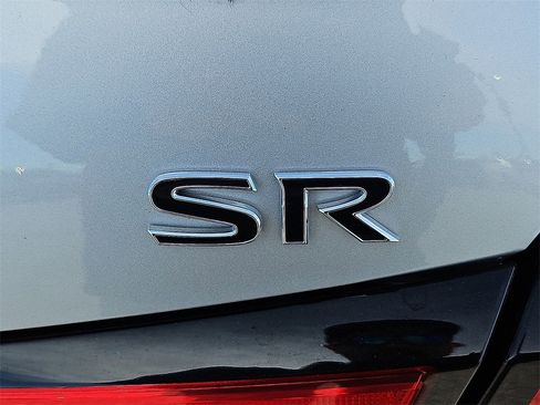 Used 2022 Nissan Altima 2.5 SR image 14