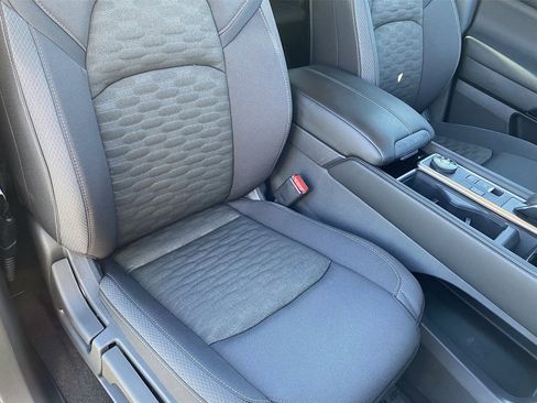 New 2025 Nissan Pathfinder SV image 10