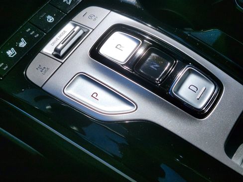 Certified 2024 Hyundai Tucson Limited image 27