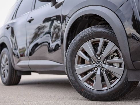 Used 2023 Nissan Pathfinder SV w/ Black Appearance Package image 2