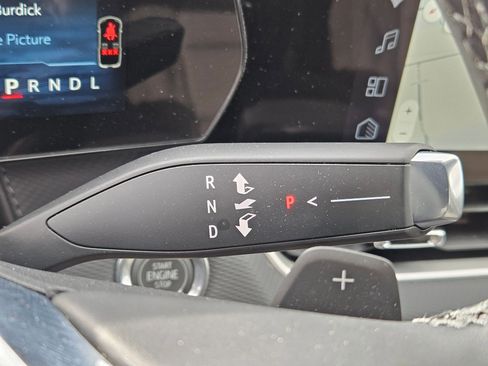 Used 2026 Chevrolet Equinox LT AWD/4WD image 29