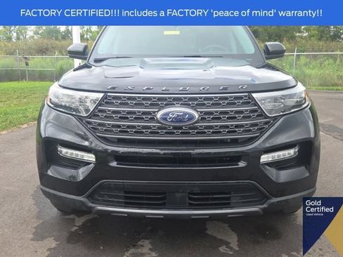 Certified 2024 Ford Explorer XLT w/ Equipment Group 202A AWD/4WD image 4