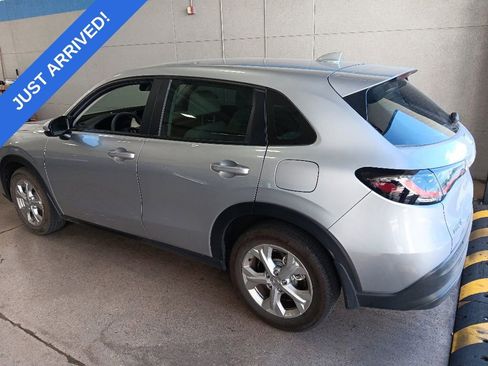 Used 2024 Honda HR-V LX image 4