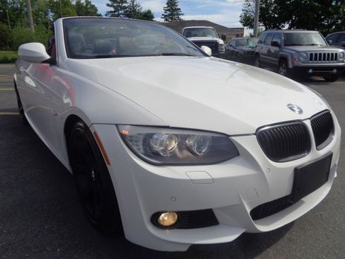 Used 2013 BMW 335i Convertible RWD image 18