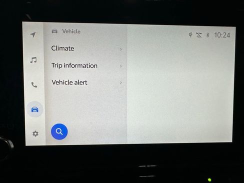 Used 2025 Toyota Highlander XLE image 34