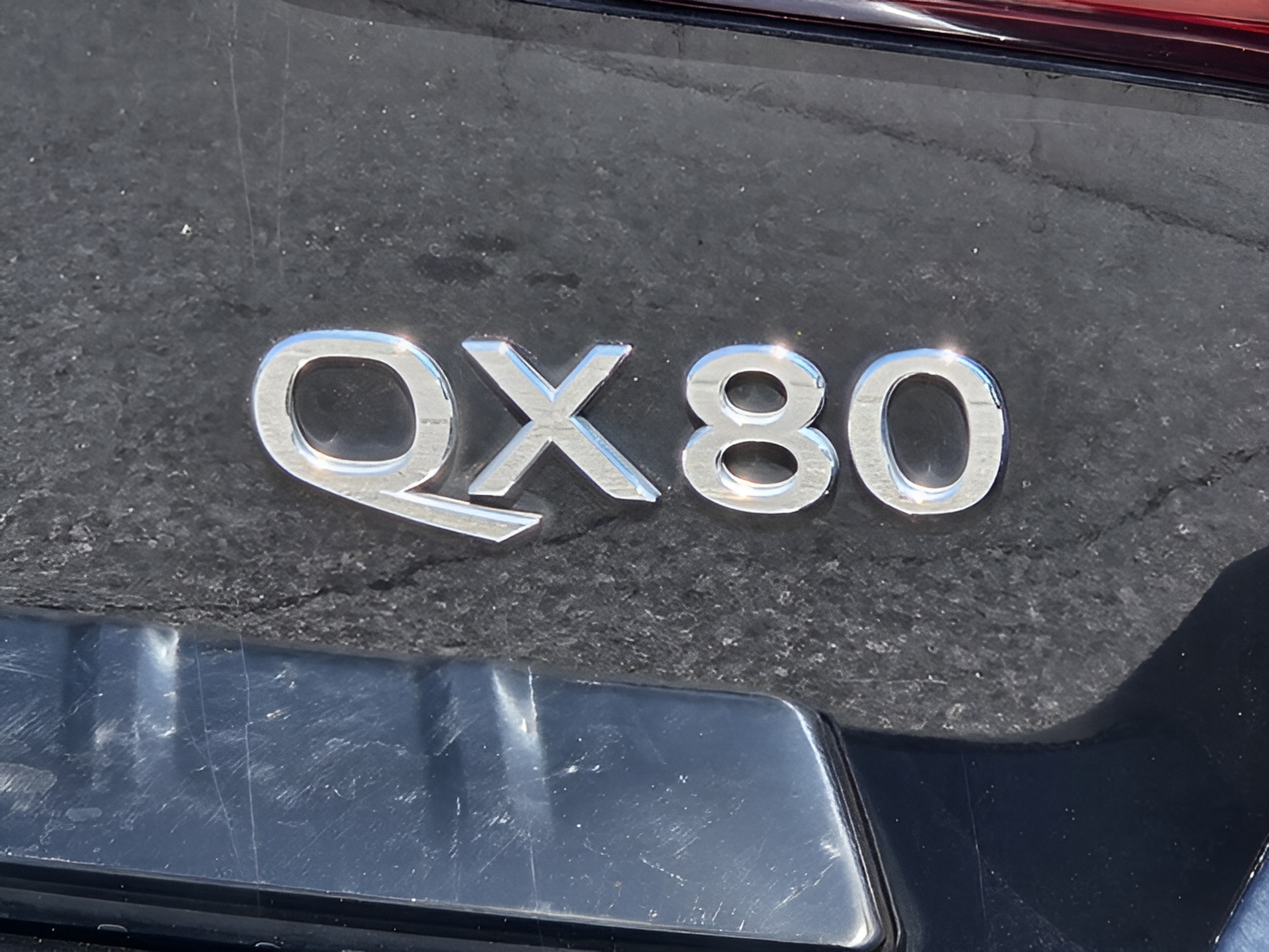 Used 2019 INFINITI QX80 Luxe w/ Proassist Package RWD image 32