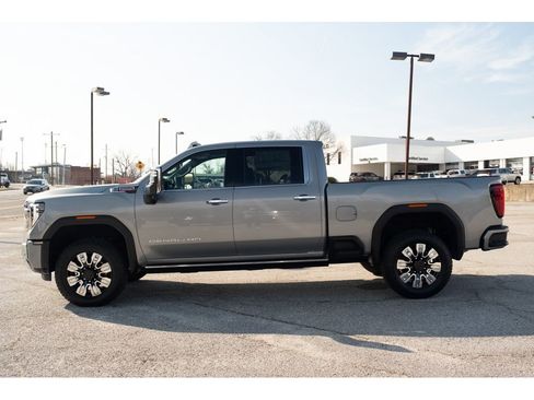 New 2026 GMC Sierra 2500 Denali image 4