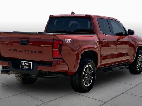 Used 2025 Toyota Tacoma TRD Sport RWD image 13