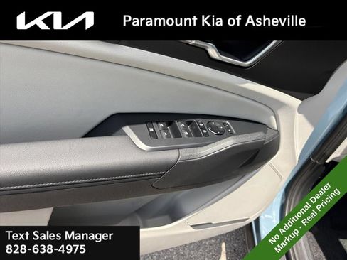 New 2026 Kia Sportage EX AWD/4WD image 25