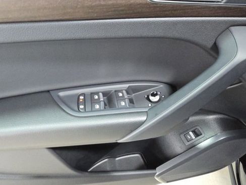 Used 2024 Audi Q5 2.0T Premium image 22