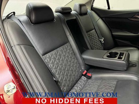 Used 2016 Nissan Maxima Platinum FWD image 19