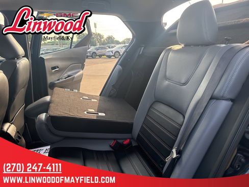 Used 2024 Nissan Kicks SR w/ SR Premium Package image 20