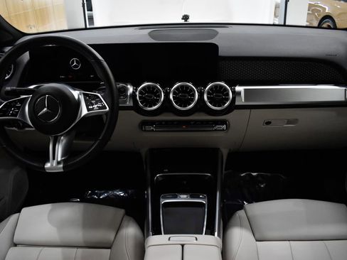 Certified 2024 Mercedes-Benz GLB 250 4MATIC image 20