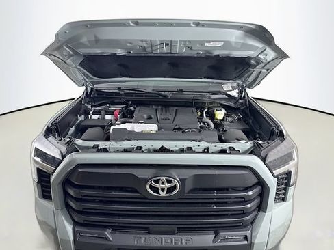 Used 2026 Toyota Tundra SR5 w/ SR5 Convenience Package AWD/4WD image 26