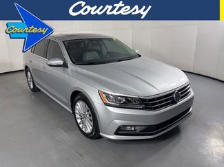 Used 2016 Volkswagen Passat 1.8T SE w/ Lighting Package (P06) FWD video 1