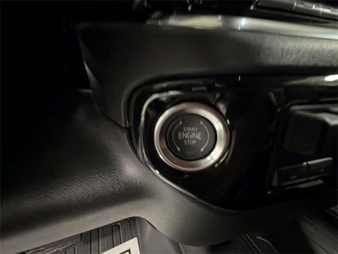 New 2026 GMC Sierra 1500 SLE image 49