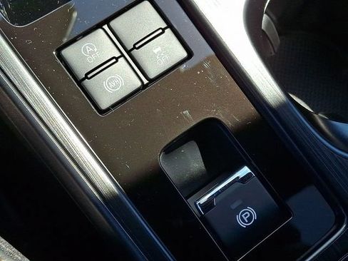 New 2026 Subaru Outback Limited AWD/4WD image 16