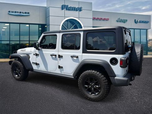 Used 2021 Jeep Wrangler Unlimited Sport AWD/4WD image 3