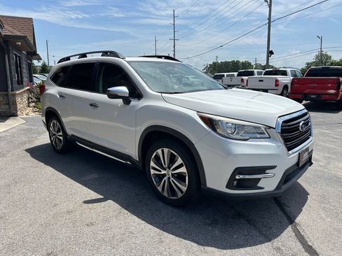 Used 2019 Subaru Ascent Touring AWD/4WD image 10