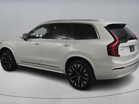 Certified 2026 Volvo XC90 B6 Ultra w/ Protection Package AWD/4WD image 6