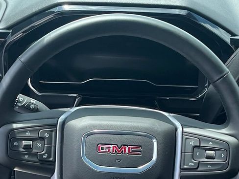 Used 2025 GMC Sierra 1500 Elevation w/ X31 Off-Road Package AWD/4WD image 20