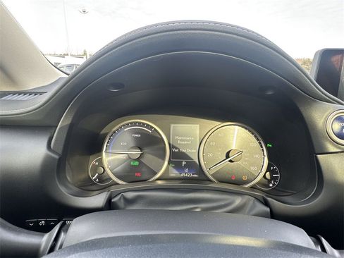 Used 2020 Lexus NX 300h 300h image 10