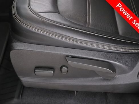 Used 2021 GMC Canyon Denali AWD/4WD image 18
