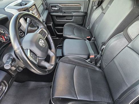 Used 2021 RAM 2500 Laramie image 10