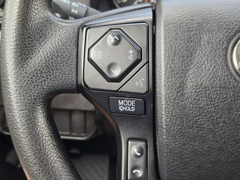 Used 2022 Toyota Tacoma SR RWD image 27