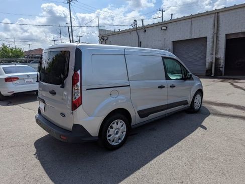 Used 2018 Ford Transit Connect XLT image 6